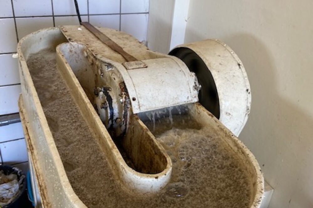 De Hollander; maalmachine voor de pulp